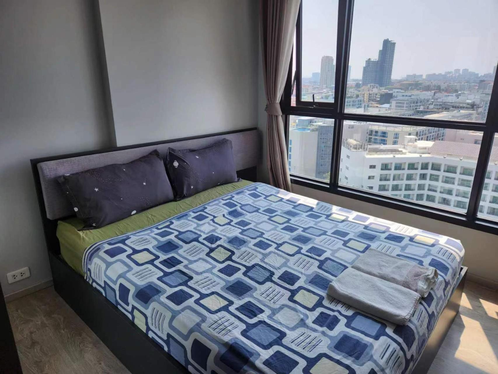 The Base Apartment Pattaya Exterior photo